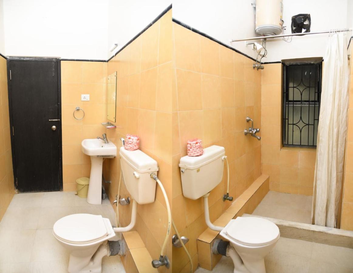 Crossroads Hotel Колката Екстериор снимка