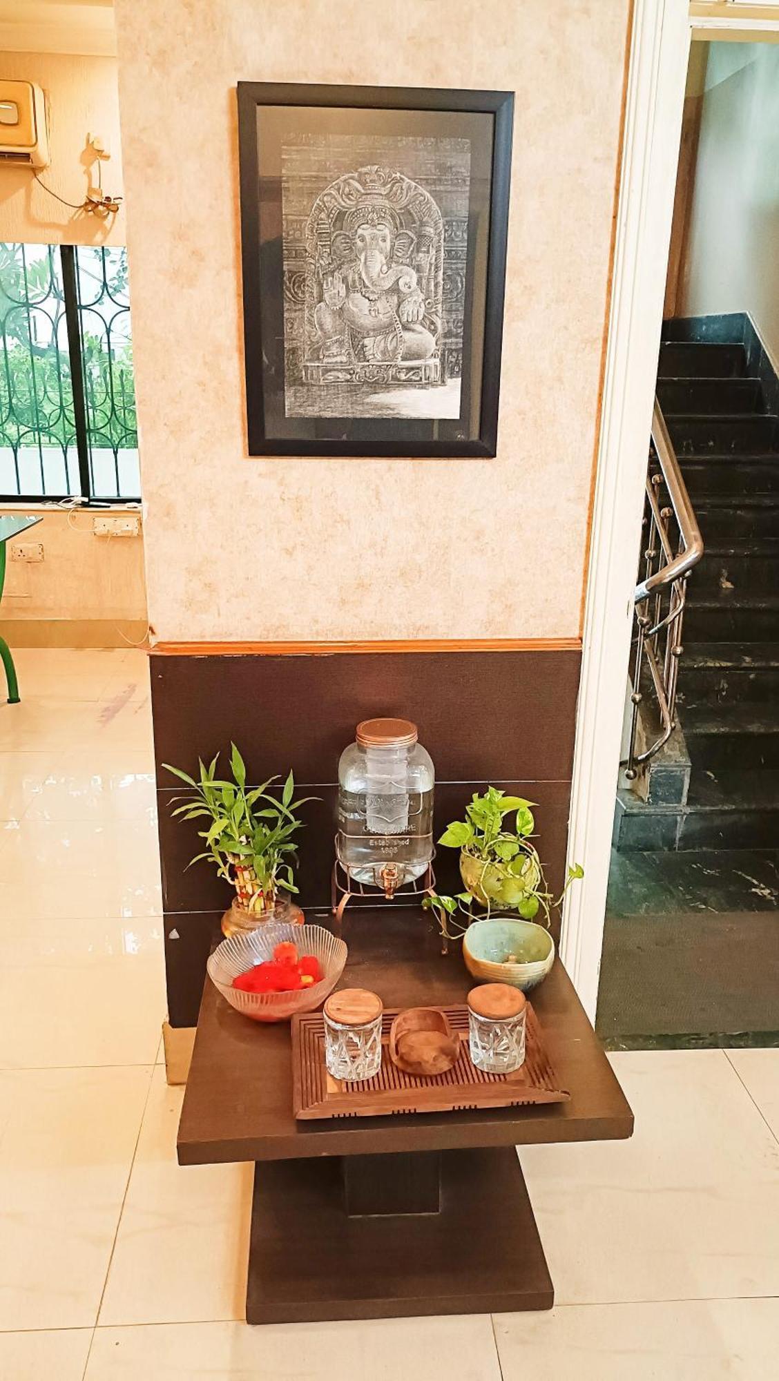 Crossroads Hotel Колката Екстериор снимка